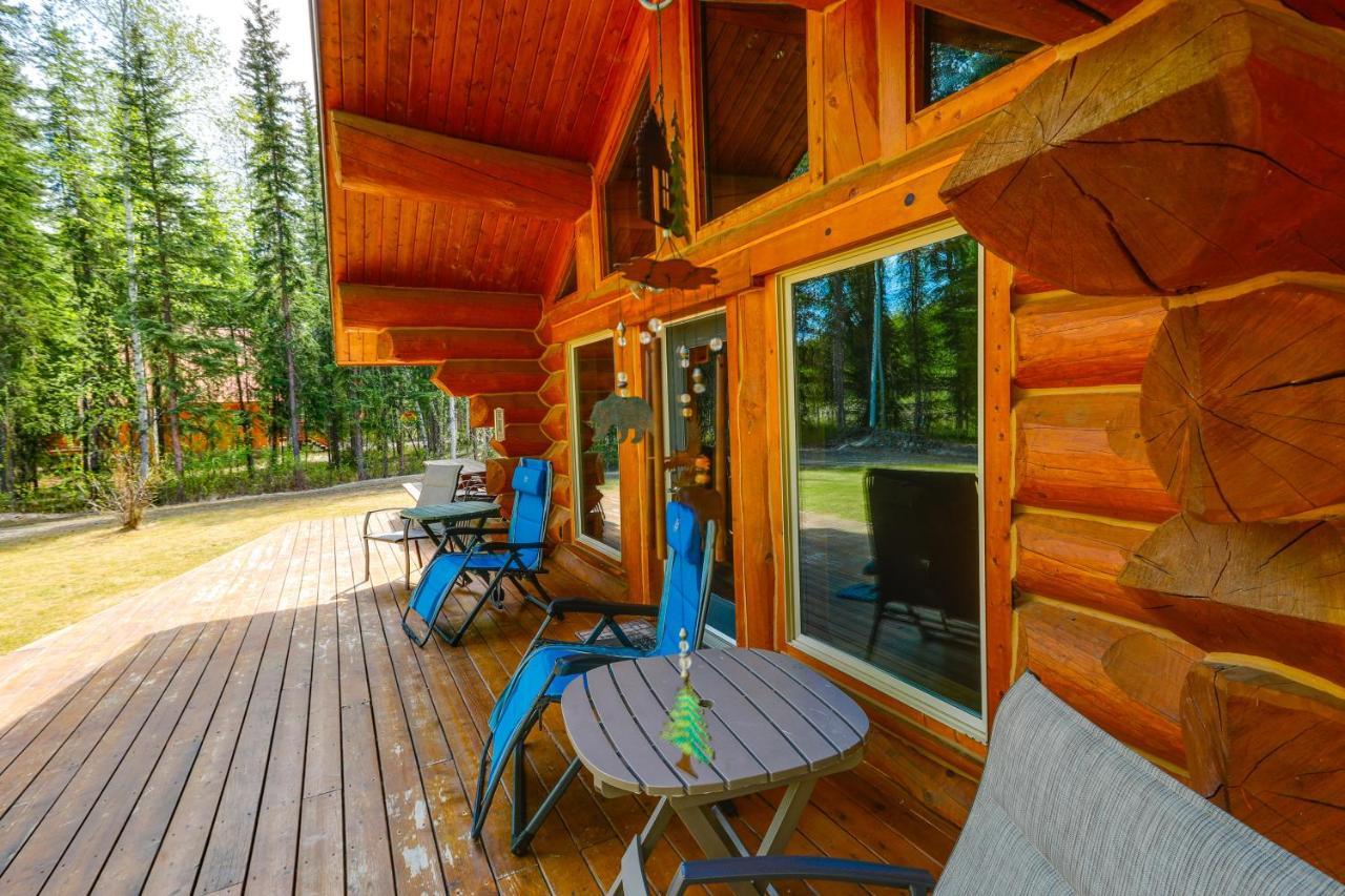 Riverside Log Cabin On-Site Aurora Viewing! North Pole Экстерьер фото
